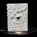 Блокнот с глазом дракона в белой 3D обложке — съемная обложка